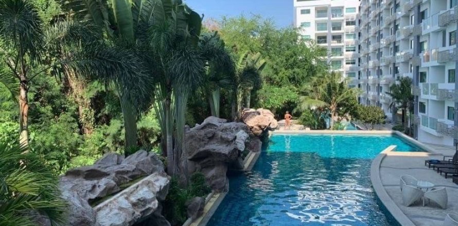 Condominio de 2 dormitorios en Pattaya, Tailandia en Club Royal № 45653