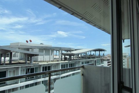 Condominio de 2 dormitorios en Pattaya, Tailandia № 45158 - foto 9