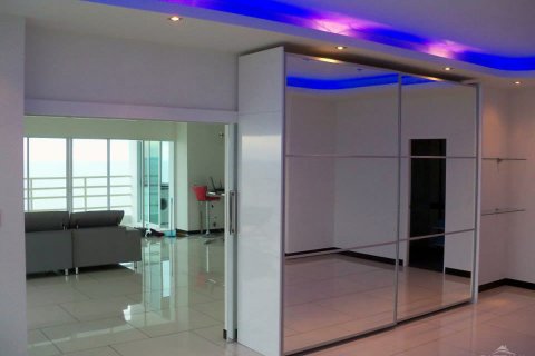Condominio de 1 dormitorio en Jomtien Beach, Pattaya, Tailandia № 45317 - foto 4