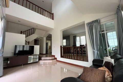 Casa de 3 dormitorios en Jomtien Beach, Pattaya, Tailandia № 45467 - foto 4