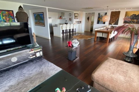 Condominio de 3 dormitorios en Pattaya, Tailandia № 45397 - foto 6