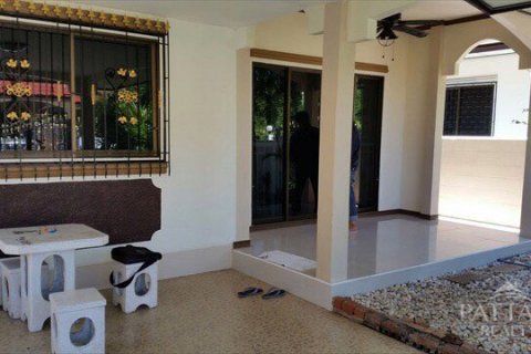 Casa de 2 dormitorios en Jomtien Beach, Pattaya, Tailandia № 45510