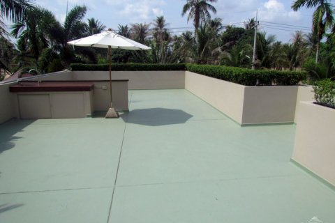 Casa de 3 dormitorios en Pattaya, Tailandia № 45503 - foto 8