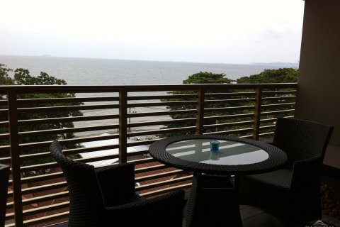 Condominio de 1 dormitorio en Jomtien Beach, Pattaya, Tailandia № 45322 - foto 2