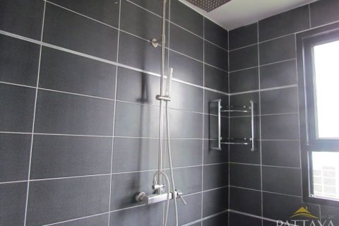 Condominio de 4 dormitorios en Pattaya, Tailandia № 45245 - foto 26
