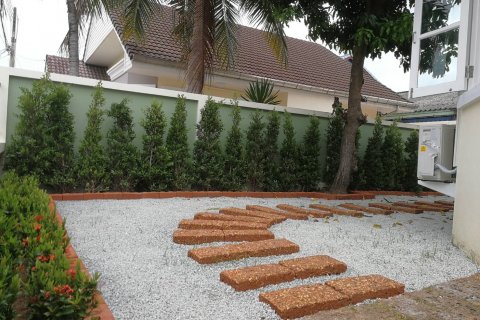 Casa de 3 dormitorios en Pattaya, Tailandia № 45541 - foto 12