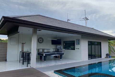 Casa de 3 dormitorios en Pattaya, Tailandia № 45482 - foto 2