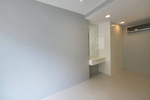 Condominio de 2 dormitorios en Pattaya, Tailandia № 45272