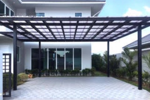 Casa de 4 dormitorios en Pattaya, Tailandia № 45528