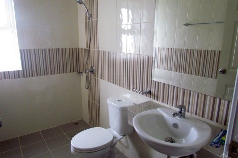 Casa de 3 dormitorios en Pattaya, Tailandia № 45561 - foto 9