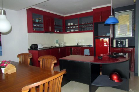 Condominio de 2 dormitorios en Jomtien Beach, Pattaya, Tailandia № 45308 - foto 3