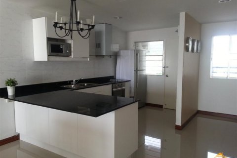Condominio de 2 dormitorios en Pattaya, Tailandia № 45210 - foto 25