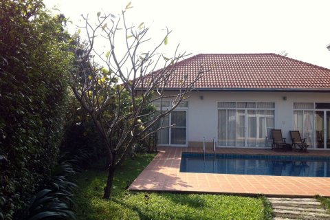 Casa de 3 dormitorios en Pattaya, Tailandia № 45501 - foto 22