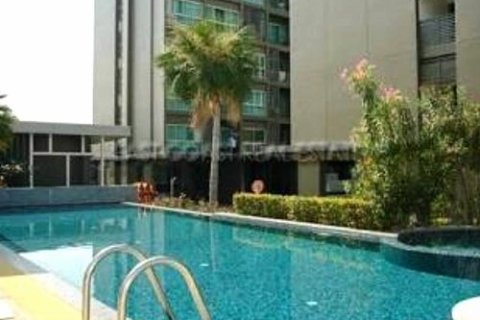 Casa de 3 dormitorios en Jomtien Beach, Pattaya, Tailandia № 45456 - foto 10
