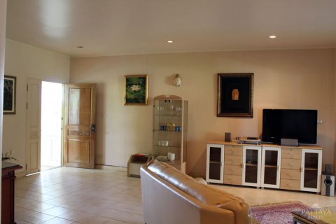 Condominio de 2 dormitorios en Pattaya, Tailandia № 45011 - foto 12