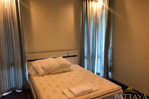 Casa de 4 dormitorios en Pattaya, Tailandia № 45471 - foto 27
