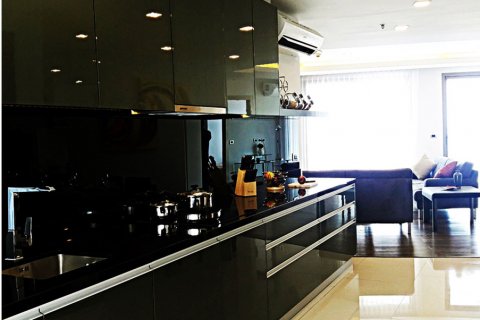 Condominio de 2 dormitorios en Pattaya, Tailandia № 45206