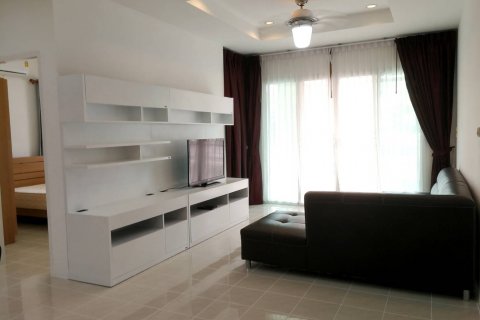 Casa de 3 dormitorios en Pattaya, Tailandia № 45541