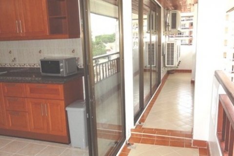 Condominio de 2 dormitorios en Jomtien Beach, Pattaya, Tailandia № 45153 - foto 5