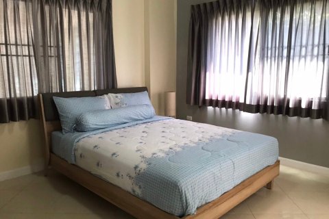 Casa de 5 dormitorios en Pattaya, Tailandia № 45542 - foto 19