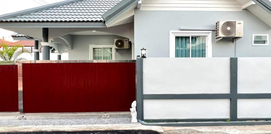 Casa de 3 dormitorios en Pattaya, Tailandia № 46489