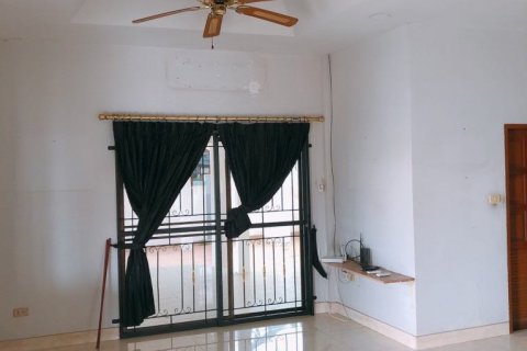 Casa de 2 dormitorios en Pattaya, Tailandia № 46592 - foto 12