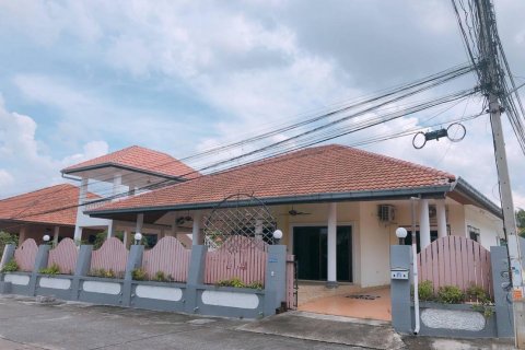 Casa de 2 dormitorios en Pattaya, Tailandia № 46592