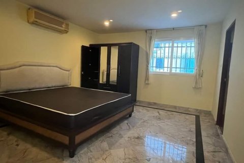 Casa de 3 dormitorios en Bang Lamung, Tailandia № 46490 - foto 8