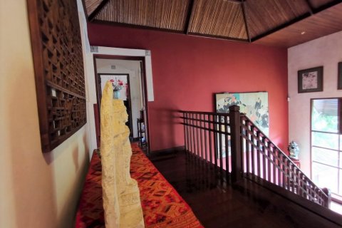 Casa de 4 dormitorios en Pattaya, Tailandia № 46600 - foto 14