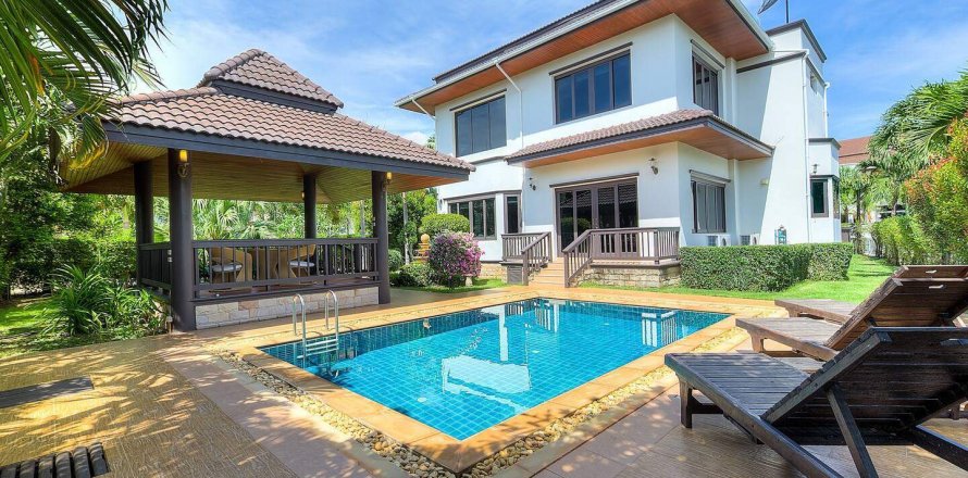 Villa sur Phuket, Thaïlande 3 chambres № 4638