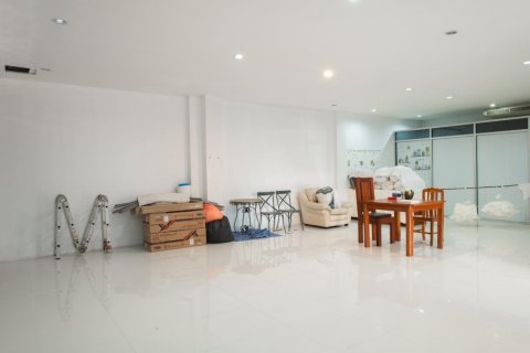 Propriété commerciale à Pattaya, Thaïlande 480 m2 № 9048 - photo 10