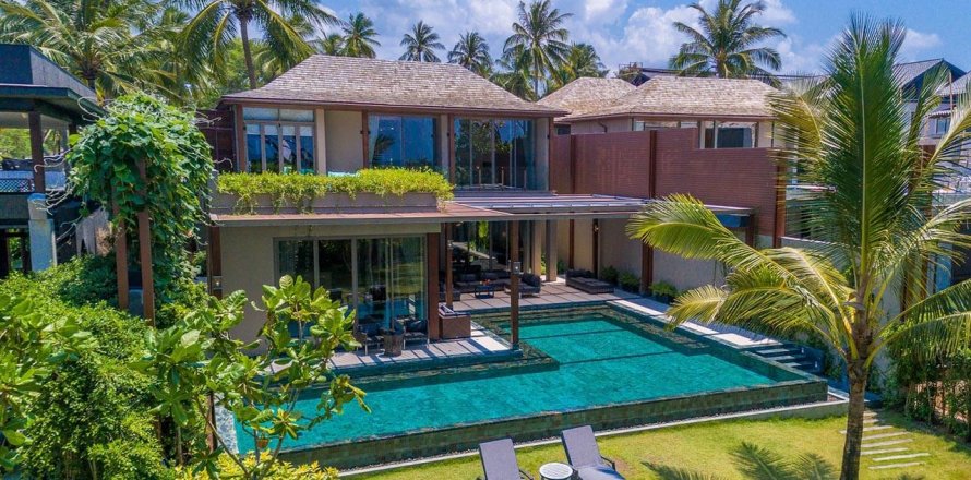 Villa à Phuket, Thaïlande 6 chambres № 9453
