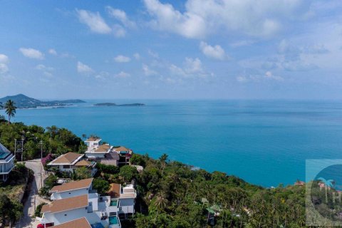 Terrain sur Ko Samui, Thaïlande 7398 m2 № 8197 - photo 1