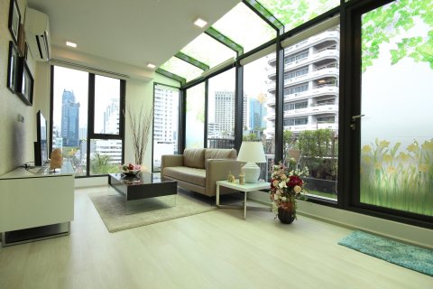 Condo à Bangkok, Thaïlande, 2 chambres  № 13153 - photo 1