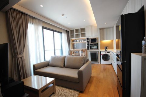 Condo à Bangkok, Thaïlande, 2 chambres  № 13895 - photo 1