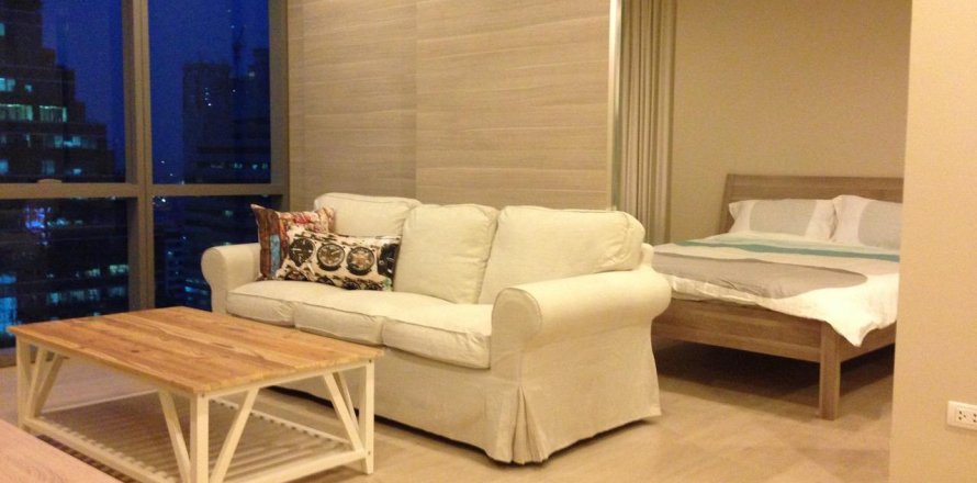 Condo à Bangkok, Thaïlande, 1 chambre  № 12076