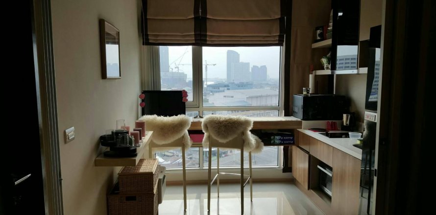 Condo à Bangkok, Thaïlande, 1 chambre  № 14847