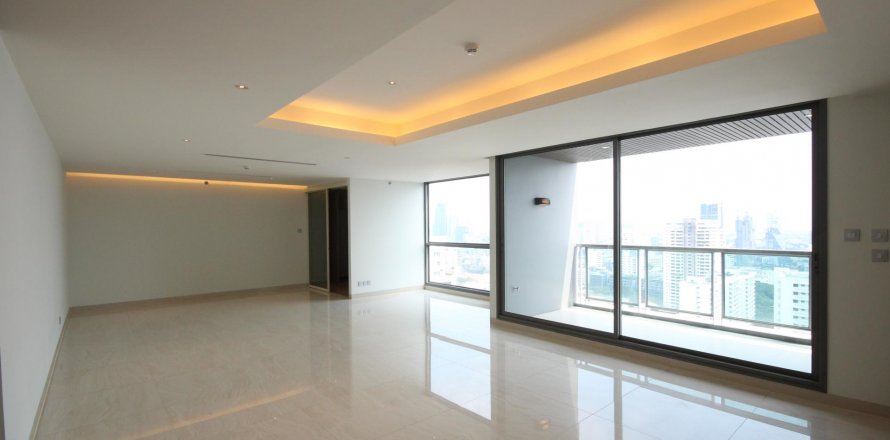 Condo à Bangkok, Thaïlande, 3 chambres  № 12096