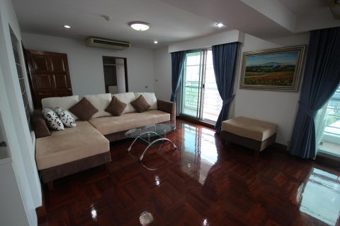 Condo à Bangkok, Thaïlande, 2 chambres  № 12235 - photo 1