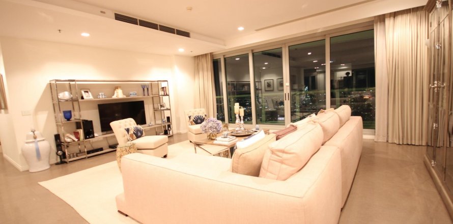 Condo à Bangkok, Thaïlande, 3 chambres  № 15582