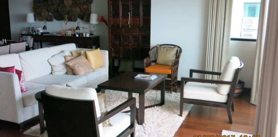 Condo à Bangkok, Thaïlande, 3 chambres  № 14477