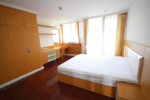 Condo à Bangkok, Thaïlande, 2 chambres  № 14687 - photo 1