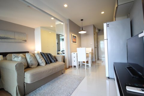 Condo à Bangkok, Thaïlande, 1 chambre  № 13902 - photo 1