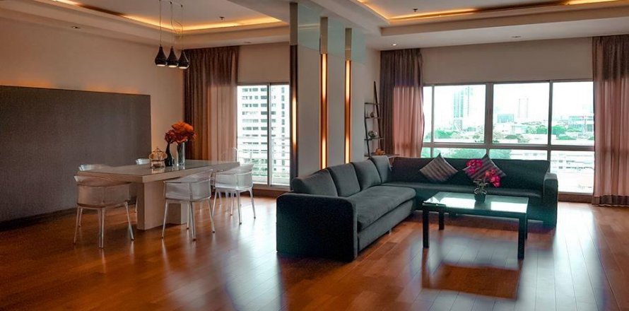 Condo à Bangkok, Thaïlande, 4 chambres  № 11879