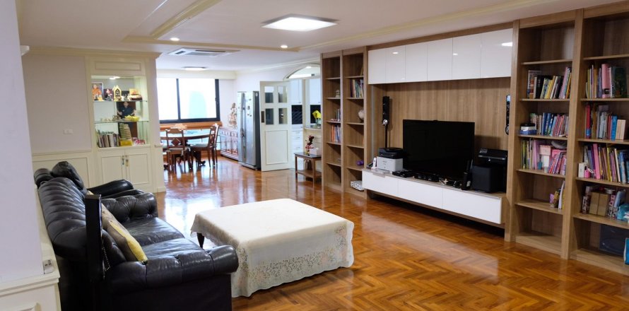 Condo à Bangkok, Thaïlande, 3 chambres  № 12725