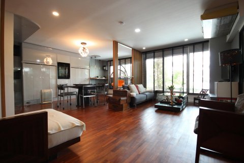 Condo à Bangkok, Thaïlande, 3 chambres  № 12502 - photo 1