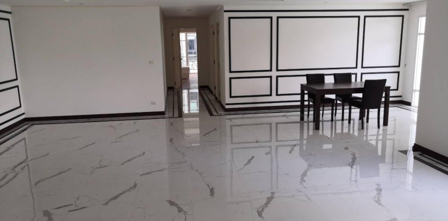 Condo à Bangkok, Thaïlande, 3 chambres  № 11527