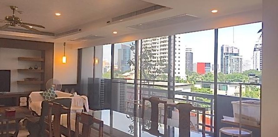 Condo à Bangkok, Thaïlande, 3 chambres  № 11498