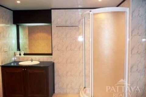 Condo sur Jomtien Beach, Pattaya, Thaïlande, 2 chambres  № 23284 - photo 13