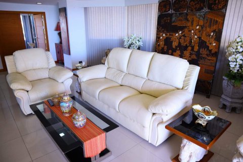 Condo sur Jomtien Beach, Pattaya, Thaïlande, 2 chambres  № 22336 - photo 20